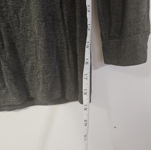 Acting Pro Long Sleeve Gray Tee With Brown Elbow Accents! - Picture 5 of 5
